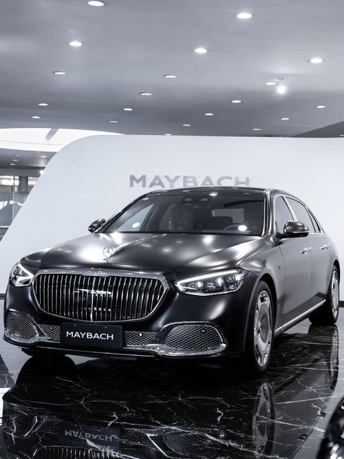 惠州318岚图汽车的售后服务让用户无忧出行，迈巴赫未来的豪华车趋势